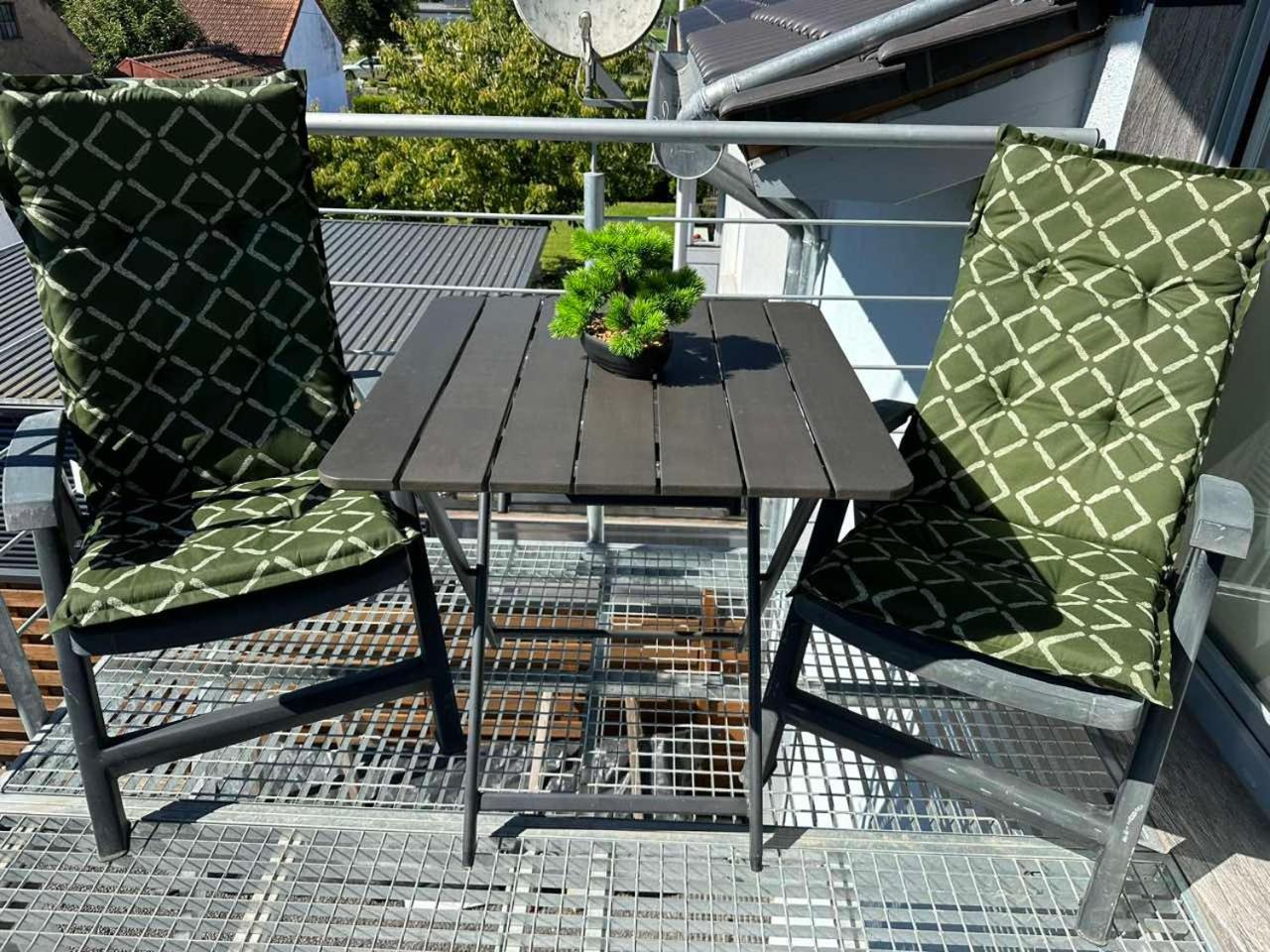 Grosse Ferienwohnung Gaestehaus Neubau Merzig 120M2 외부 사진
