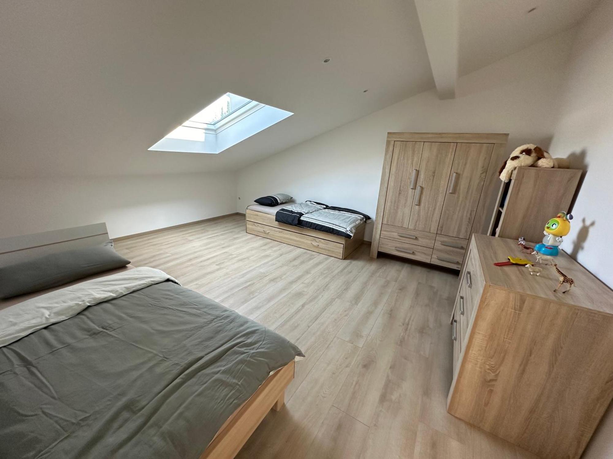Grosse Ferienwohnung Gaestehaus Neubau Merzig 120M2 외부 사진
